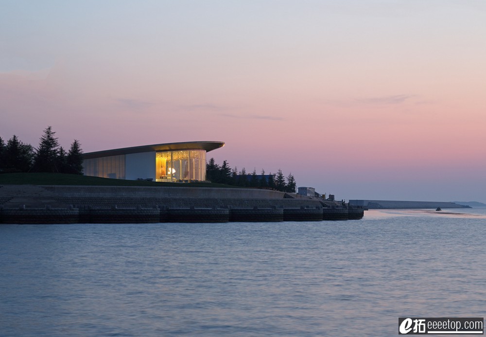 50182c0928ba0d4985000079_weihai-pavilion-make-architects_7635769796_4612ef8991_b.jpg