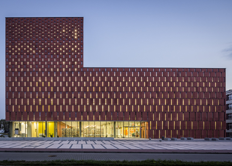 dezeen_Katowice-Scientific-Information-Centre-and-Academic-Library-by-HS99_ss_3.jpg