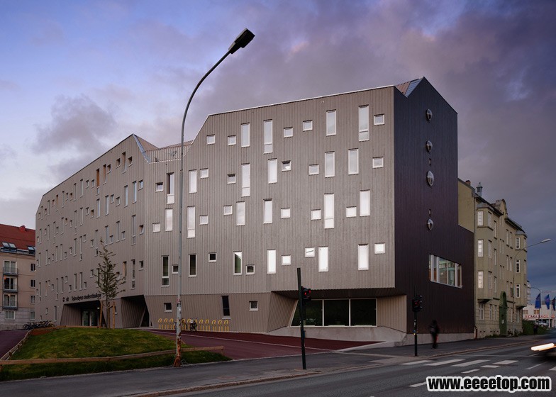 dezeen_MySpace-student-housing-in-Trondheim-by-MEK-Architects_ss_1_1.jpg