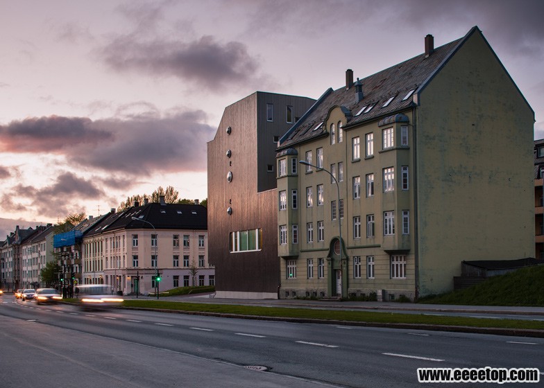 dezeen_MySpace-student-housing-in-Trondheim-by-MEK-Architects_ss_1_2.jpg