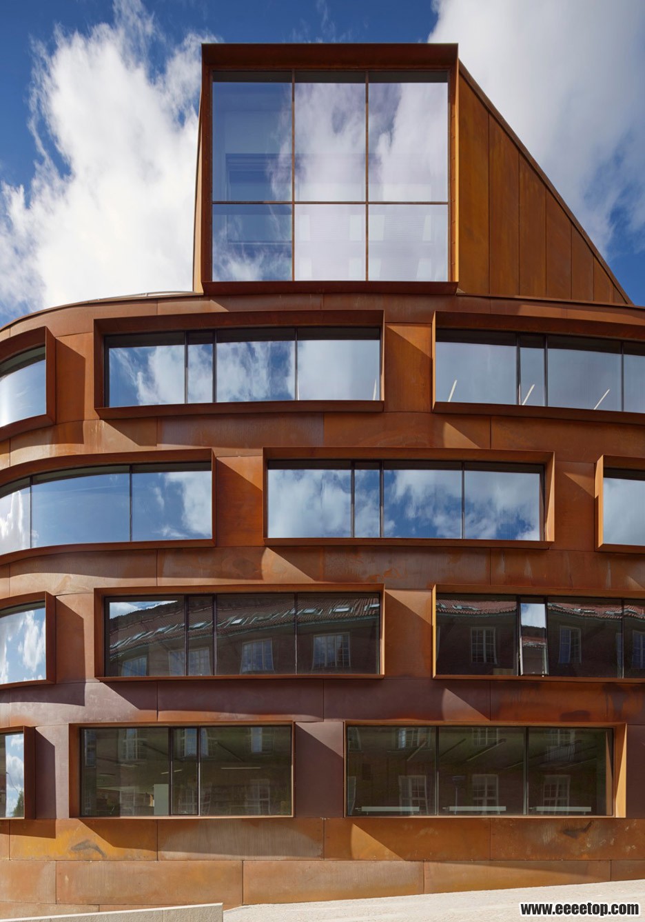 瑞典:斯德哥尔摩皇家理工学院,看看别人家的建