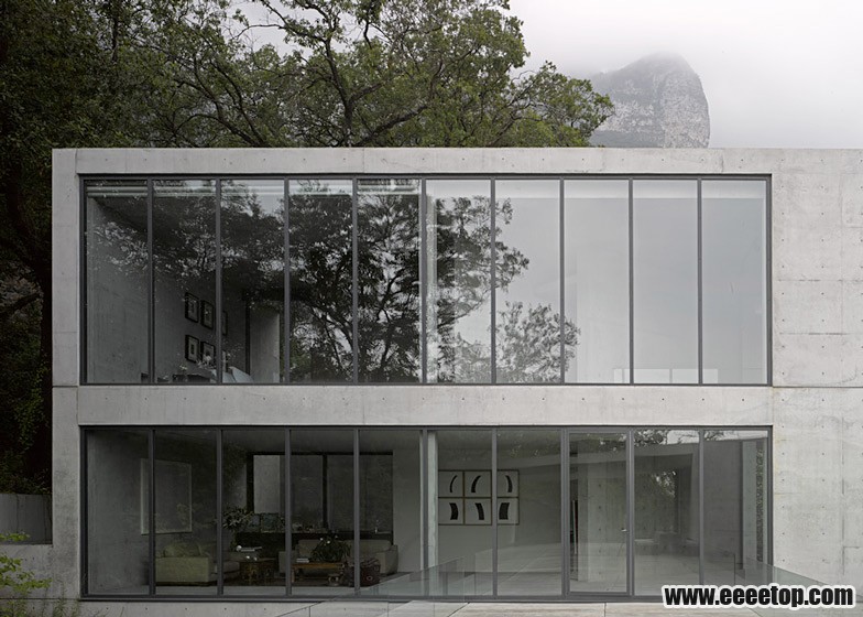 Eؽ_Casa-Monterrey-house-Tadao-Ando-Edmund-Sumner_dezeen_10.jpg