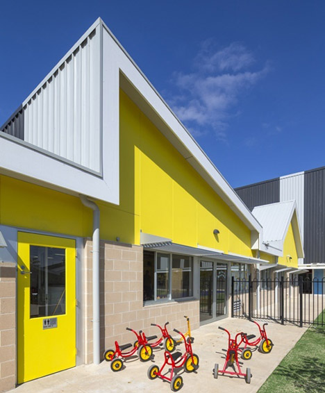 Eؽ-Dallas-Brooks-Community-Primary-School-by-McBride-Charles-Ryan_10.jpg