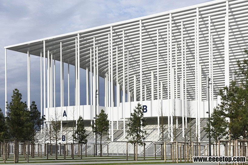 the-new-bordeaux-stadium-1.jpg
