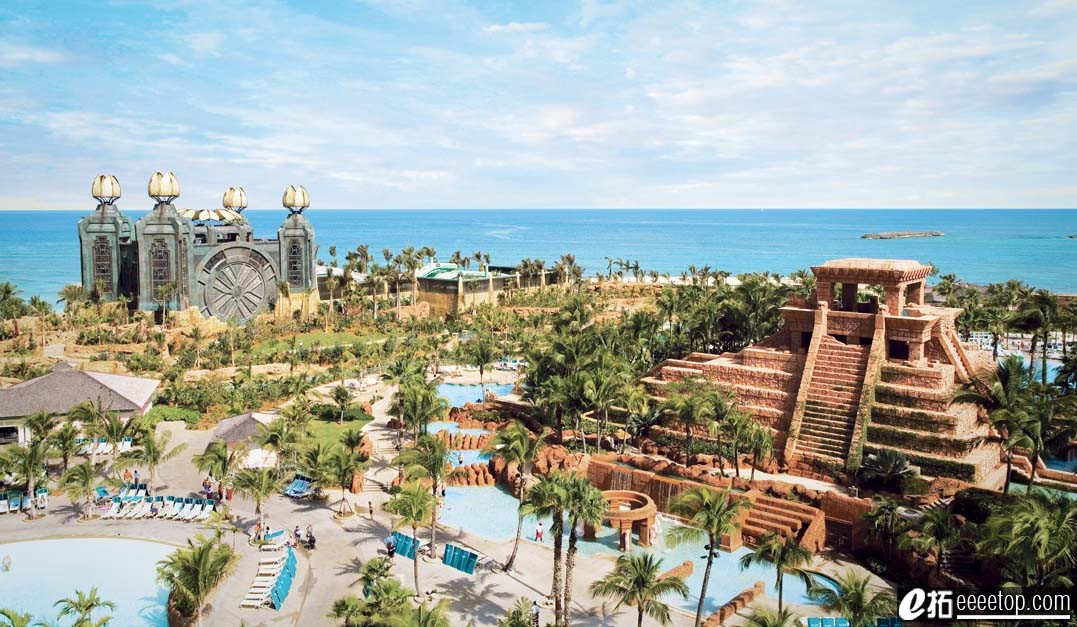 Aerial AQUAVENTUREMayan Temple.jpg