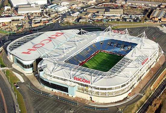 Ĵ City of Coventry Stadium.jpg
