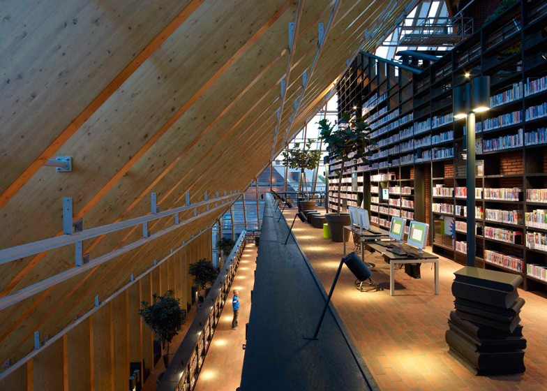 dezeen_Book-Mountain-by-MVRDV_ss_7.jpg
