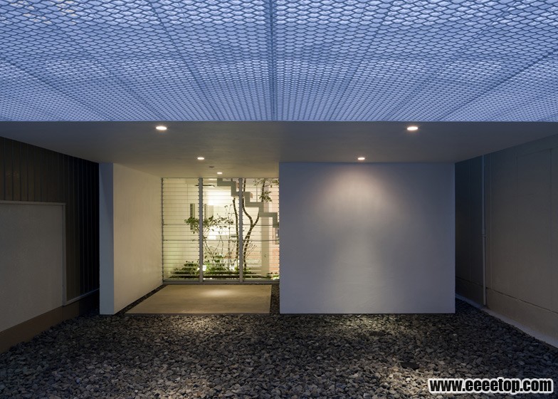 dezeen_Machi-House-by-UID-Architects_ss_7.jpg