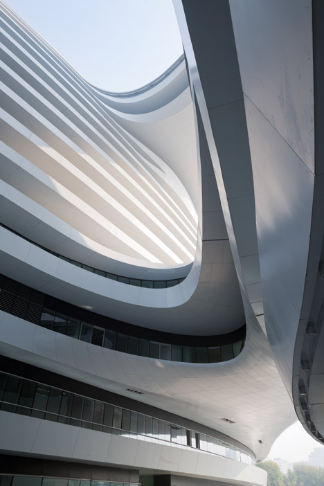 dezeen_Galaxy-SOHO-by-Zaha-Hadid-Architects-ss-11.jpg
