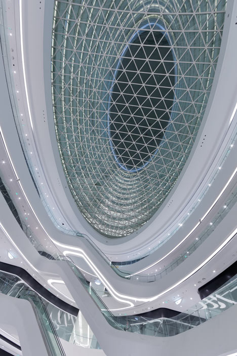 dezeen_Galaxy-SOHO-by-Zaha-Hadid-Architects-ss-14.jpg