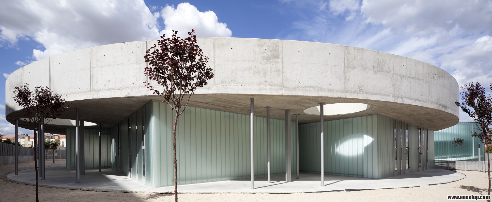 infant-school-student-in-vereda-rueda-pizarro-arquitectos_1109_rp_guarderia_lega.jpg