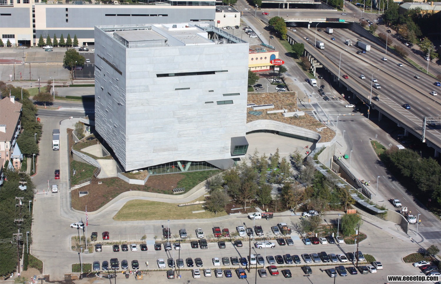 Perot_Museum_of_Nature_and_Science.jpg