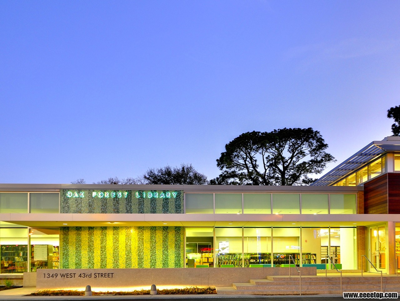 1312490693-07-oak-to-archdaily.jpg