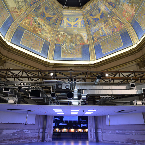 Elements-ceiling-Venice-Architecture-Biennale-2014_dezeen.jpg