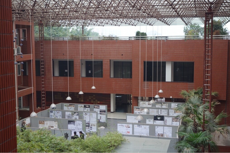 重庆大学二年级课程设计成果展-1