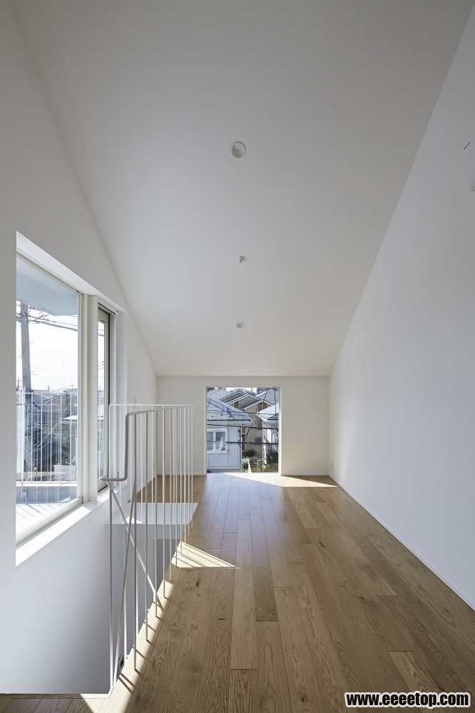 5508da6ee58eceb59a000043_sandwich-apartment-ikeda-yukie-architects_sa_017-666x1000.jpg