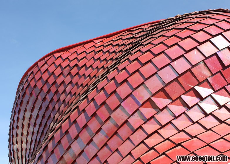 Milan-Expo-2015_Vanke-Pavilion_Daniel-Libeskind_press_dezeen_784_3.jpg