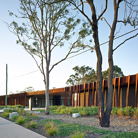 Fitzgibbon-Community-Centre-SQ_dezeen_468c_1.jpg