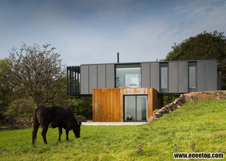 Grillagh-Water-House-by-Patrick-Bradley-Architects_dezeen_784_2.jpg