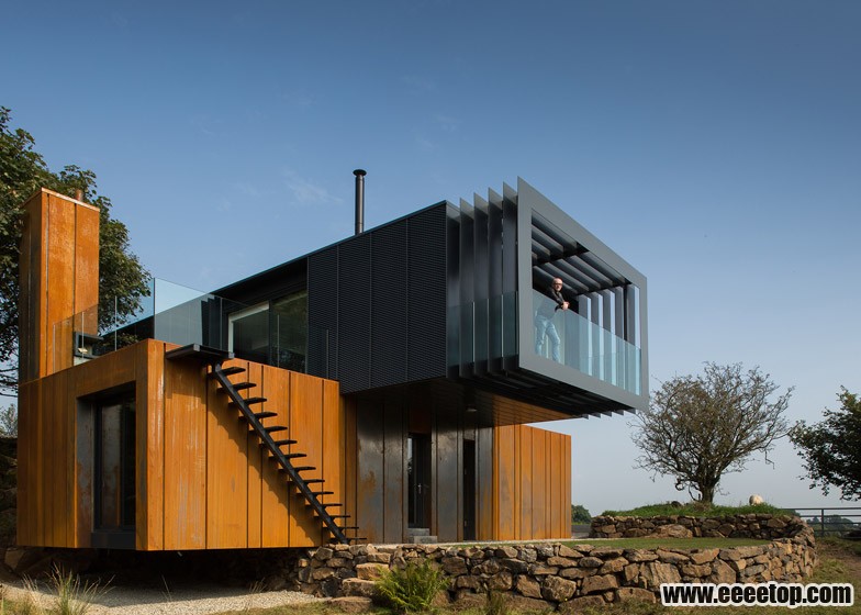 Grillagh-Water-House-by-Patrick-Bradley-Architects_dezeen_784_5.jpg