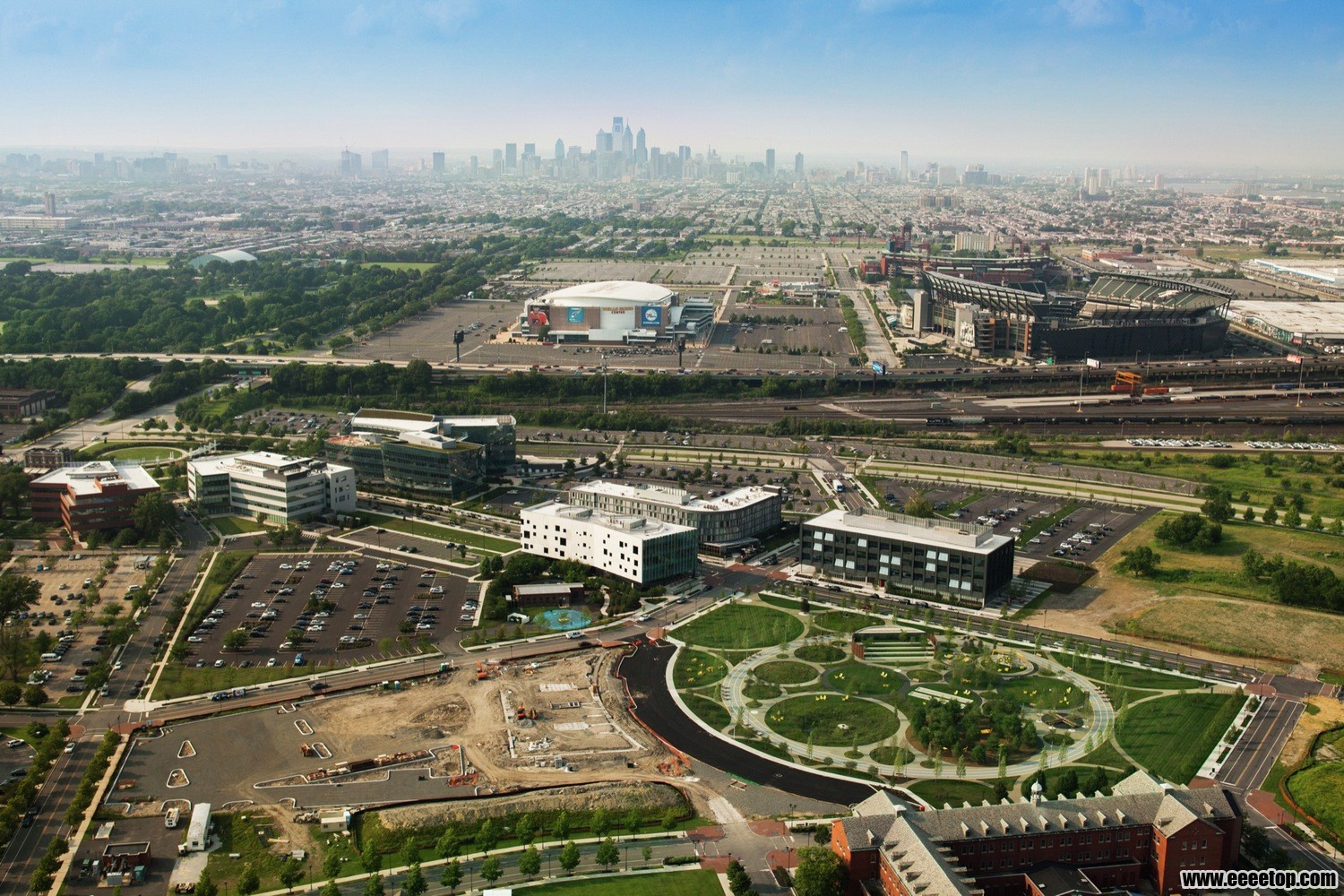 CENTRAL_GREEN_AERIAL_05_HALKIN_MASON.jpg