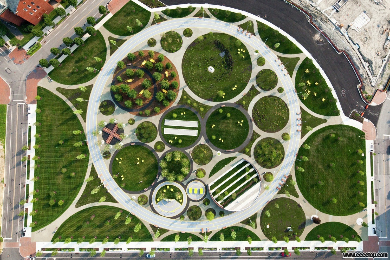 CENTRAL_GREEN_AERIAL_06_HALKIN_MASON.jpg