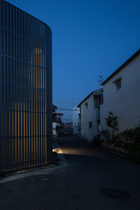 Eؽ_House-in-Otori-by-Arbol-Design_23.jpg