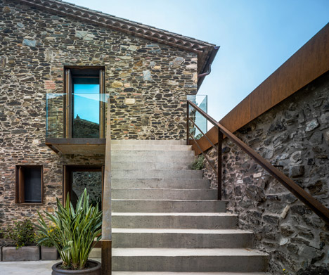 Eؽ_Villa-CP-by-Zest-Architecture_13.jpg