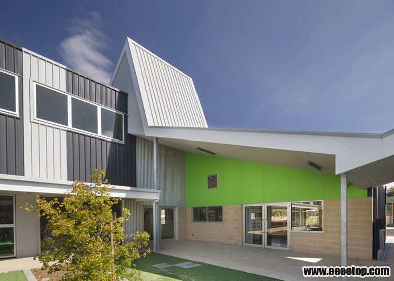 Eؽ-Dallas-Brooks-Community-Primary-School-by-McBride-Charles-Ryan_04.jpg