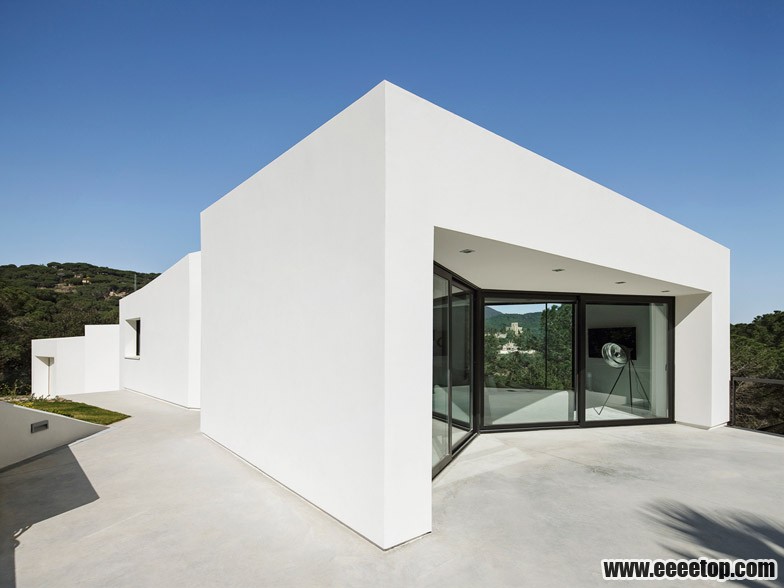 Eؽ_MIRAG-House-in-Llavaneres_03.jpg