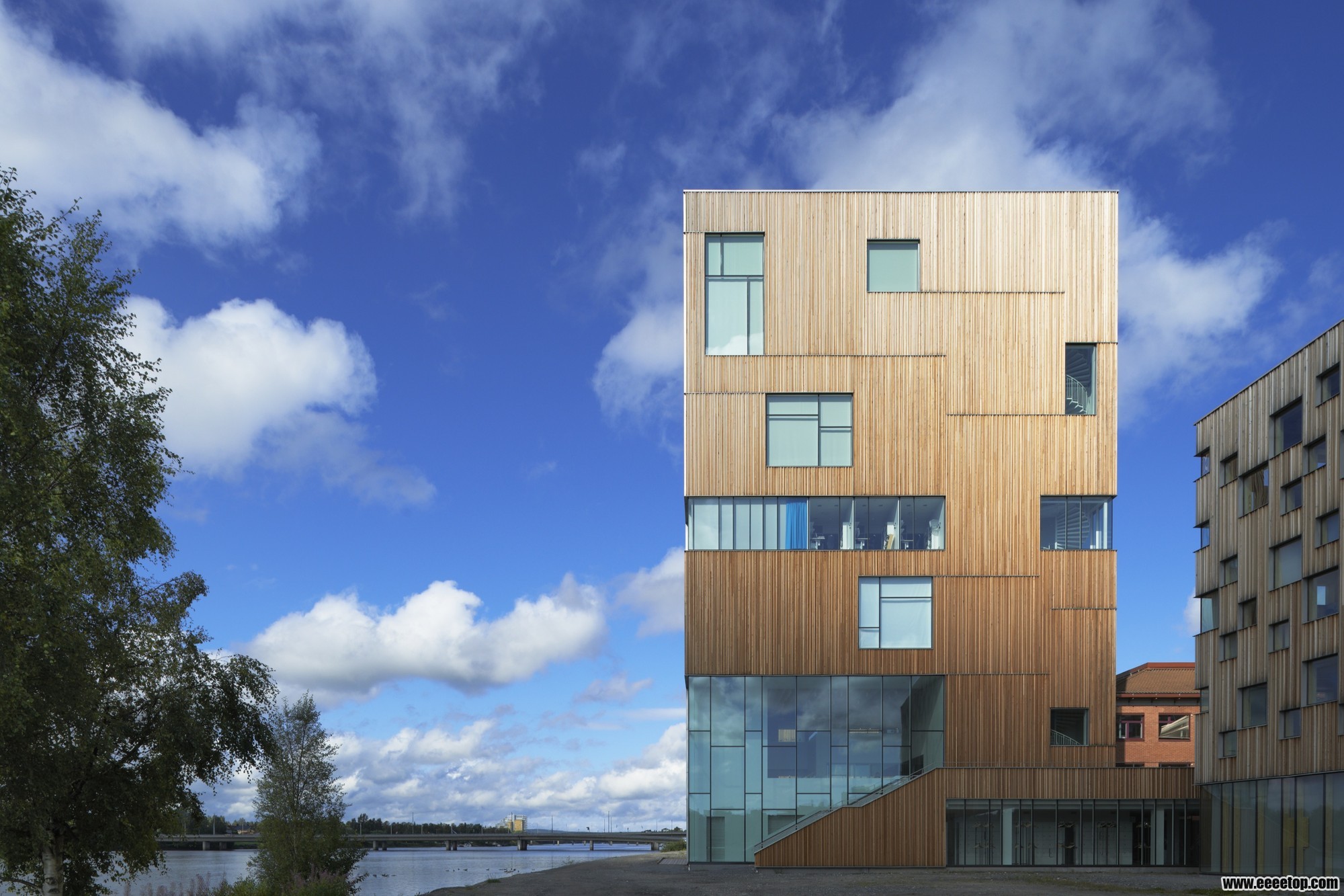 Henning_Larsen_Architects_Umeaa_Art_Museum_Bildmuseet_(1).jpg