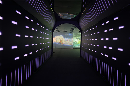 01.jpg