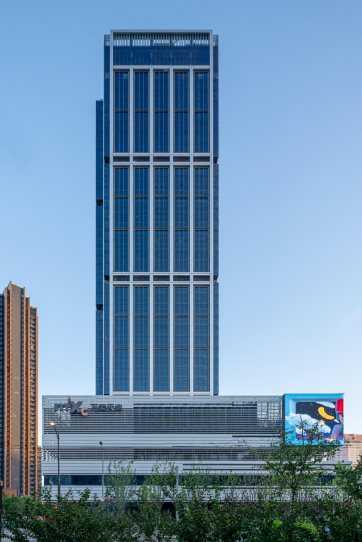 福斯特最新五个超高层，在深圳上海纽约华沙
