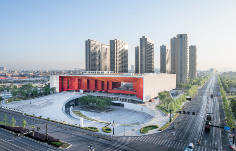 开放多元的城市舞台——义乌市文化广场设计丨人本视域下建筑学在地共生的设计探索